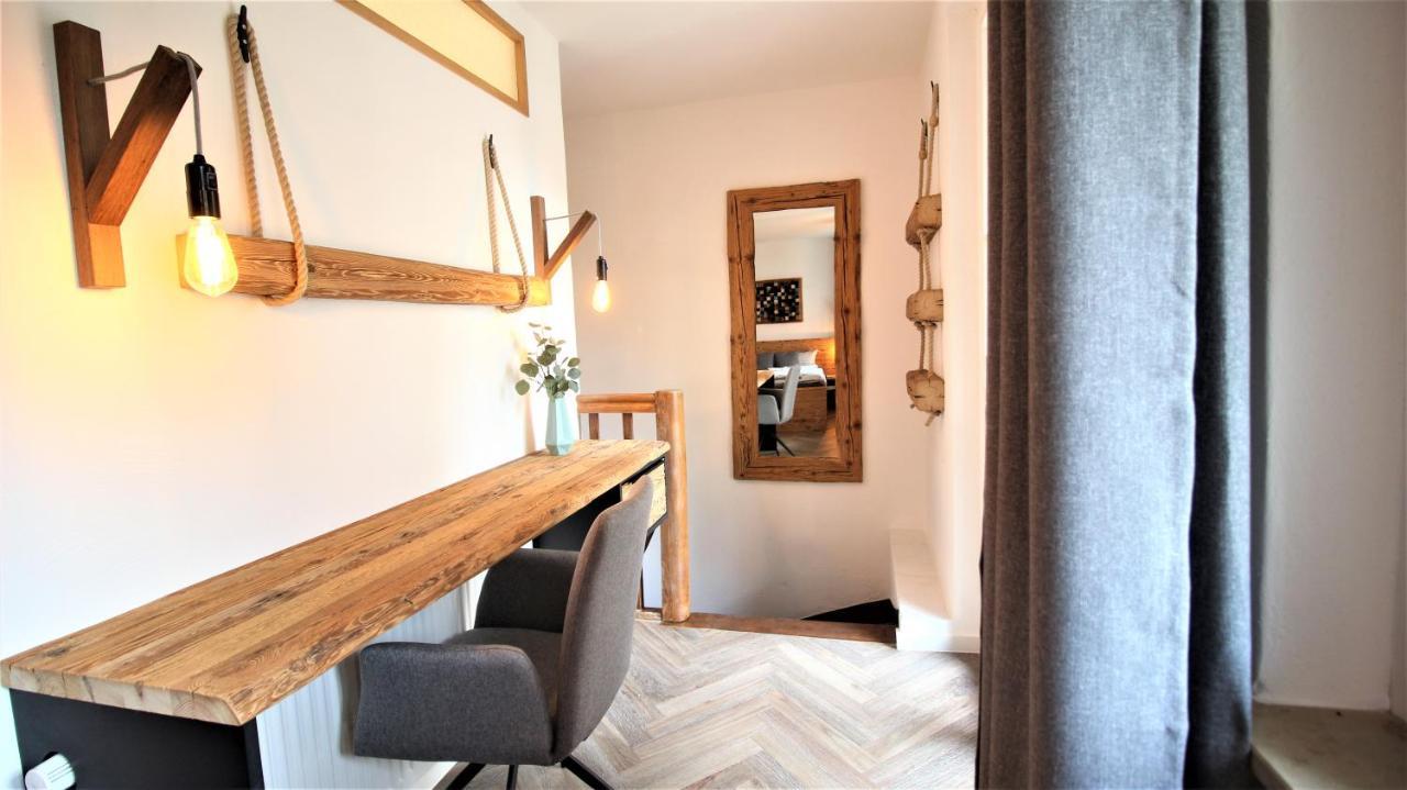 Idyllic Setting In Center - Bright & Modern Apartment Würzburg