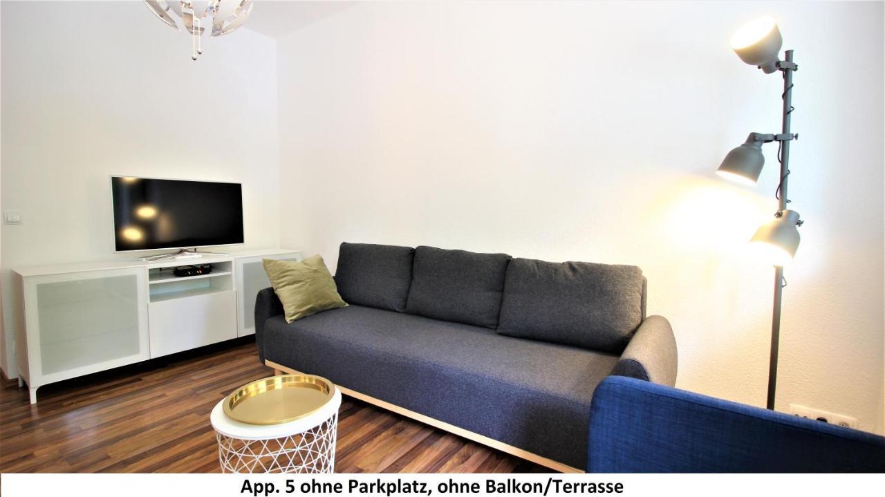 Idyllic Setting In Center - Bright & Modern *